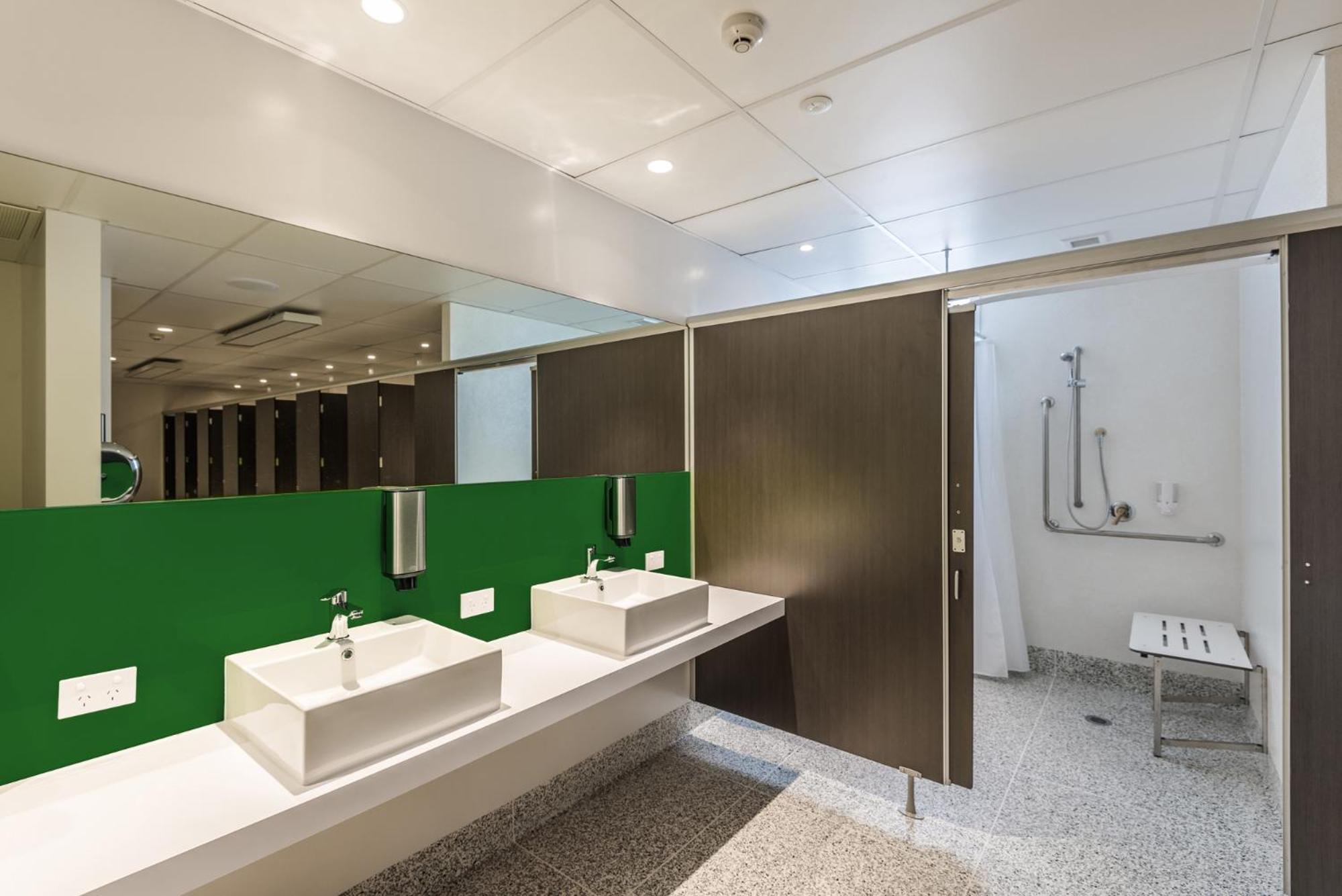 Lylo Christchurch Exteriör bild A washroom at the airport
