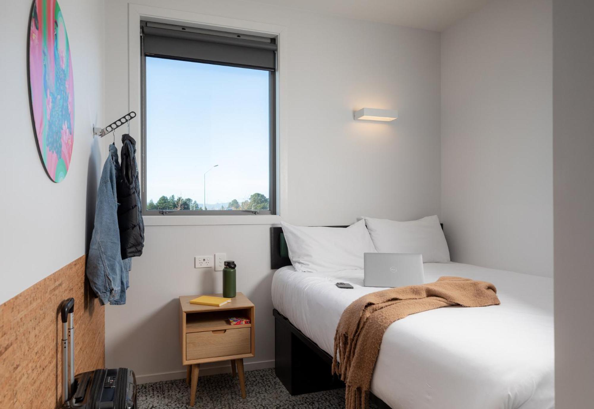 Lylo Christchurch Exteriör bild A room at the new student village