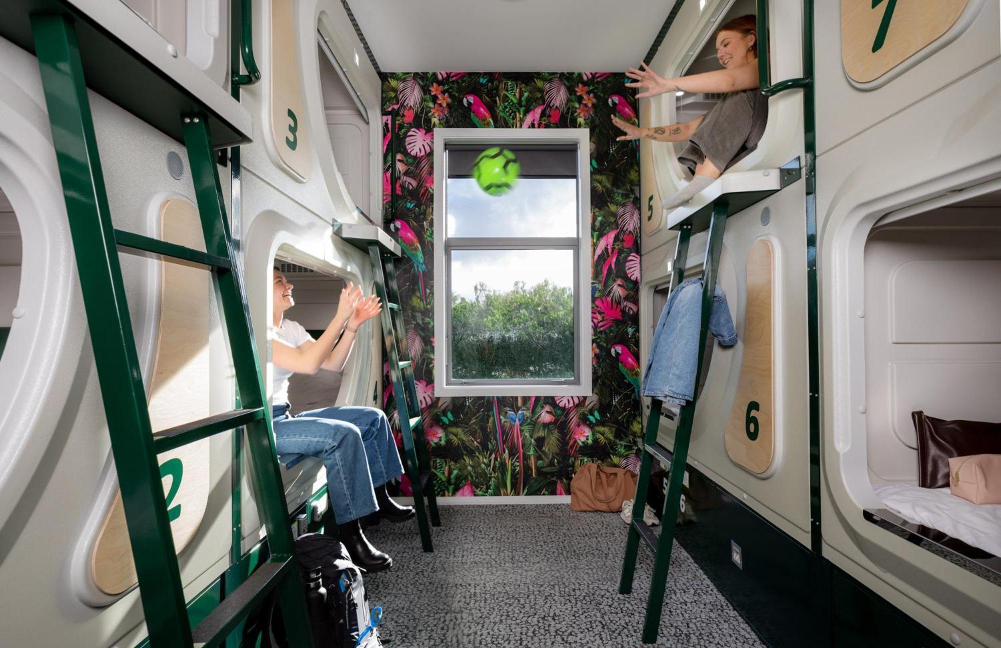 Lylo Christchurch Exteriör bild A capsule room at a capsule hotel in Tokyo, Japan